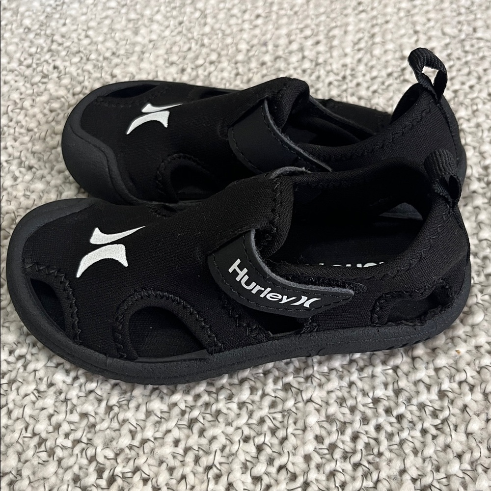 Hurley Kids Black Water Shoes size 6 - Picture 2 of 5